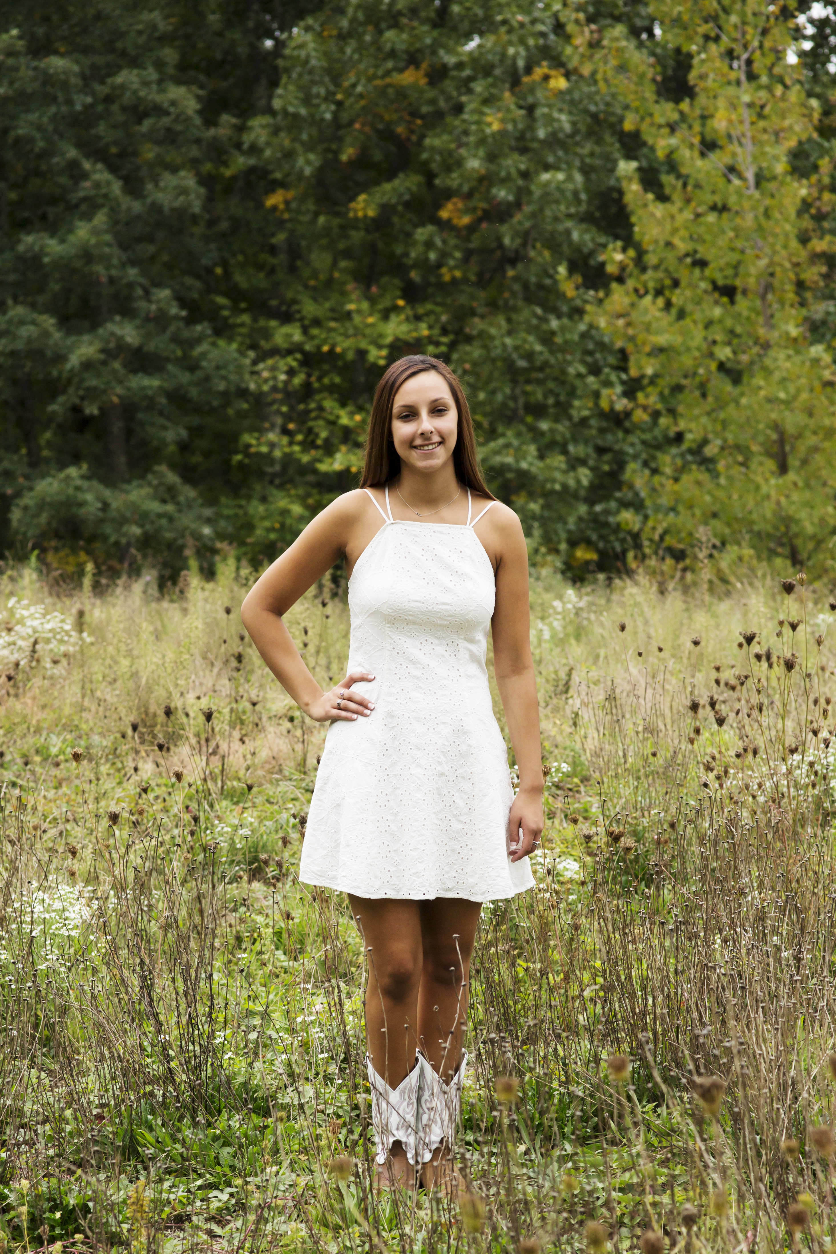 senior girl photos outdoors field brown hair dress rural